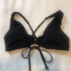 BAR lll SOLID BLACK BIKINI TOP - MEDIUM